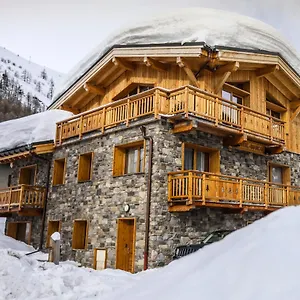 chalet-monte-bianco.hotels-rhonealpes.com/