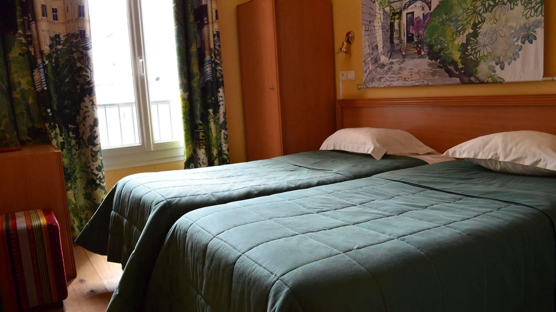 Hotel Amiral-Fondary Paryż 3*,  Francja